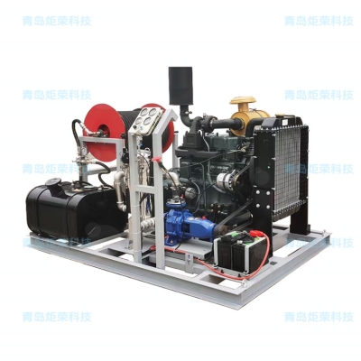 工業(yè)清洗中使用超高壓水射流清洗機(jī)的優(yōu)勢