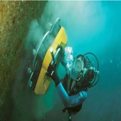 多功能水下清洗機(jī)器人的優(yōu)勢介紹